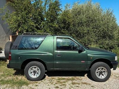 Usata Opel Frontera 115 CV (84 kW) 1993 Verde SUV