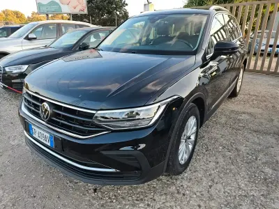 Usata VW Tiguan Elegance 150 CV (110 kW) 2023 Nero SUV