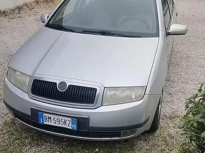 Usata Skoda Fabia 2000 Grigio Berlina