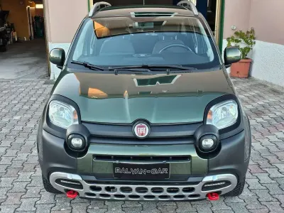 Usata Fiat Panda Cross Cross 95 CV (69 kW) 2018 Verde Utilitaria