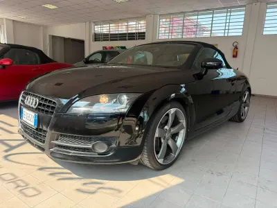 Usata Audi TT Roadster Advanced Plus 250 CV (183 kW) 2008 Nero Cabrio