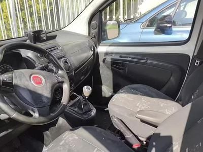 Usata Fiat Qubo 77 CV (56 kW) 2012 Bianco Monovolume