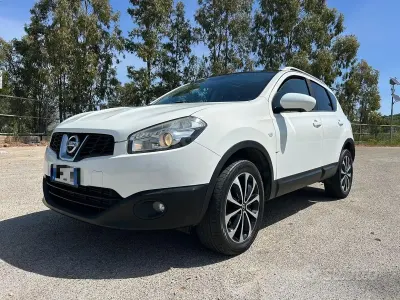 Gebraucht Nissan Qashqai 360º 131 PS (96 kW) 2013 Weiß SUV