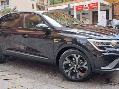 Usata Renault Arkana R.S. 94 CV (69 kW) 2022 Nero SUV