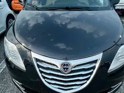 Usata Lancia Ypsilon S 95 CV (69 kW) 2014 Nero Utilitaria