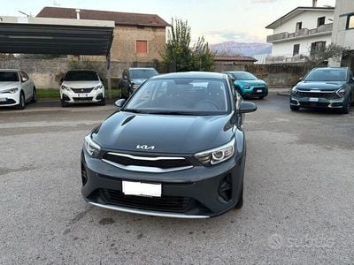 Usata Kia Stonic Urban 84 CV (61 kW) 2022 Grigio SUV