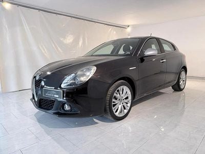 Nero Usata 2016 Alfa Romeo Giulietta Distinctive Berlina | 9990 € (Buon prezzo)