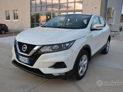 Usata Nissan Qashqai 116 CV (85 kW) 2019 Bianco SUV