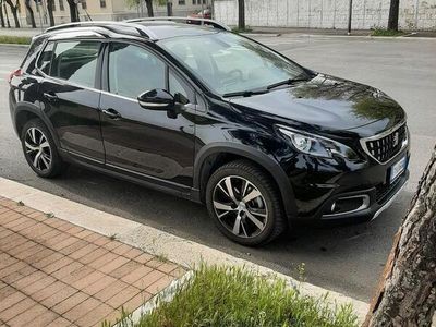 usata Peugeot 2008 allure 1.2 turbo benzina