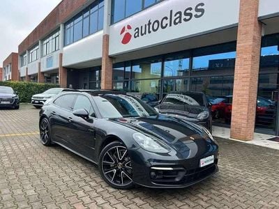 Usata Porsche Panamera S E-Hybrid Sport Turismo 330 CV (242 kW) 2023 Nero Berlina