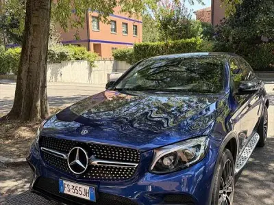Usata Mercedes GLC250 Premium 204 CV (150 kW) 2018 Blu/azzurro SUV