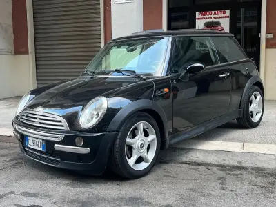 Usata Mini One D 75 CV (55 kW) 2004 Nero Utilitaria