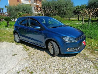 Usata VW Polo Comfortline 90 CV (66 kW) 2016 Blu/azzurro Berlina