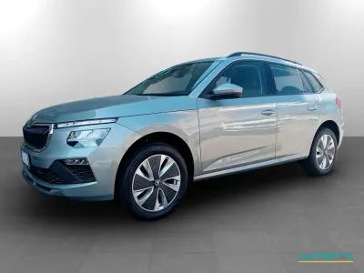 Nuova Skoda Kamiq 95 CV (69 kW) 2026 Smokey diamondargento metallizzato SUV