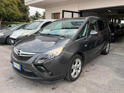 usata Opel Zafira Tourer 2.0 cdti Cosmo 130cv