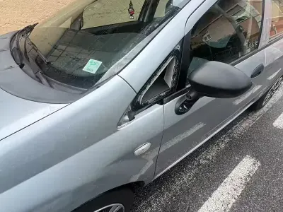Usata Fiat Grande Punto 75 CV (55 kW) 2009 Blu Utilitaria