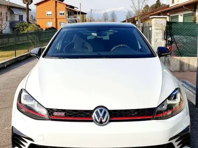 Käytetty VW Golf VII GTI 265 HP (194 kW) 2016 Valkoinen Sedan