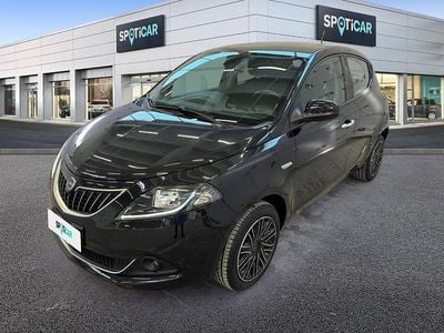 Usata Lancia Ypsilon Gold 69 CV (50 kW) 2023 Nero Utilitaria