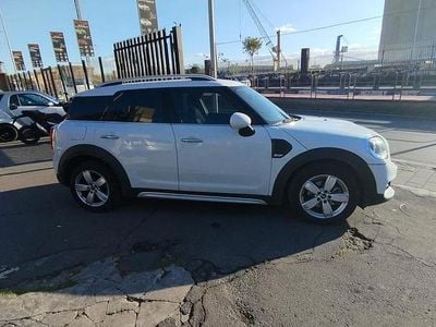Usata Mini One Countryman Business 116 CV (85 kW) 2018 Bianco SUV
