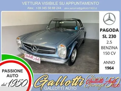 Usata Mercedes W113 149 CV (109 kW) 1964 Blu Berlina