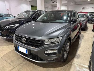 Usata VW T-Roc Style 110 CV (80 kW) 2021 Grigio SUV