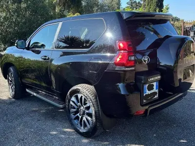 Usata Toyota Land Cruiser 204 CV (150 kW) 2023 Nero SUV
