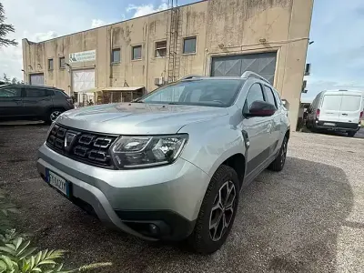 Usata Dacia Duster 116 CV (85 kW) 2019 Grigio SUV