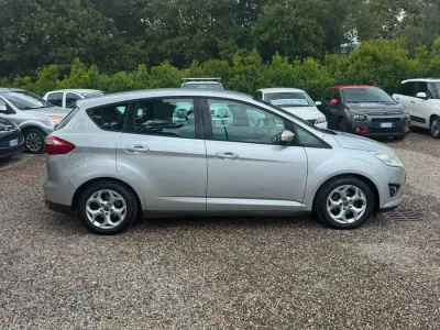 Käytetty Ford C-MAX Titanium 116 HP (85 kW) 2011 Hopea Tila-auto