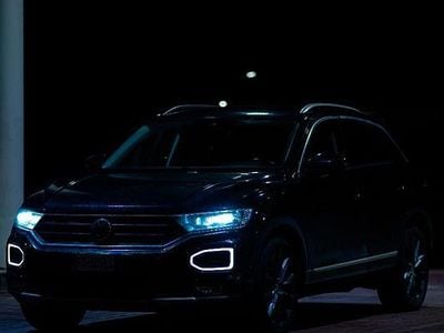 Usata VW T-Roc Advance 150 CV (110 kW) 2019 Nero SUV