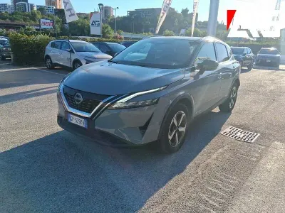 Usata Nissan Qashqai N-Connecta 190 CV (139 kW) 2023 Grigio SUV