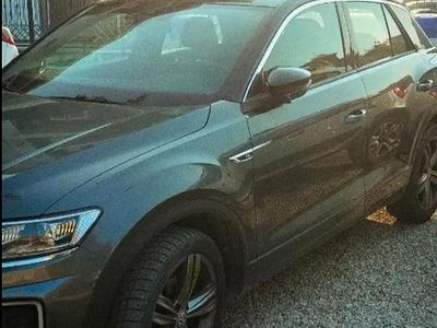 Usata VW T-Roc Business 150 CV (110 kW) 2019 Grigio SUV