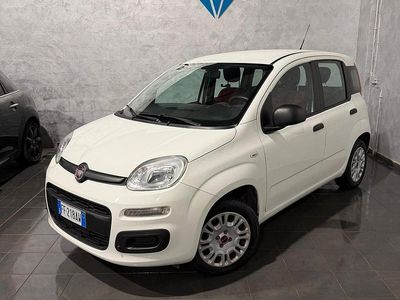 Usata Fiat Panda Pop 69 CV (50 kW) 2016 Bianco Utilitaria