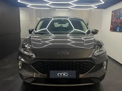 Usata Ford Kuga 120 CV (88 kW) 2022 Grigio SUV