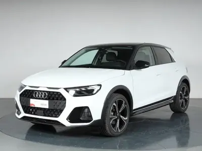 Usata Audi A1 Ambiente 116 CV (85 kW) 2025 Bianco ghiaccio metallizzato SUV