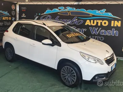 Usata Peugeot 2008 Active 99 CV (72 kW) 2015 Bianco SUV