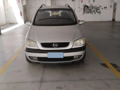 Usata Opel Zafira