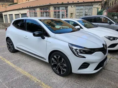 Usata Renault Clio V Techno 101 CV (74 kW) 2023 Berlina
