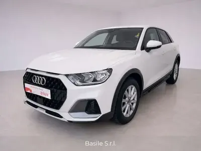 Usado Audi A1 Business 116 CV (85 kW) 2025 Blanco SUV