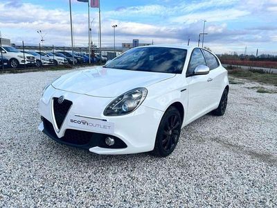 Usata Alfa Romeo Giulietta Super 120 CV (88 kW) 2017 Bianco Berlina