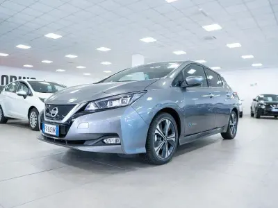 Usata Nissan Leaf Tekna 110 kW (150 CV) 2019 Nero Utilitaria