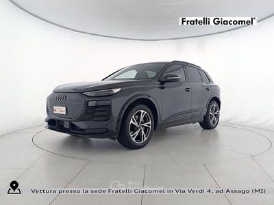 Usata Audi Q6 e-tron Advanced Plus 225 kW (306 CV) 2025 Grigio manhattan metallizzato SUV