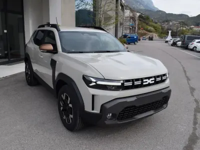 Nuova Dacia Duster Extreme 119 CV (87 kW) 2026 Grigio Berlina