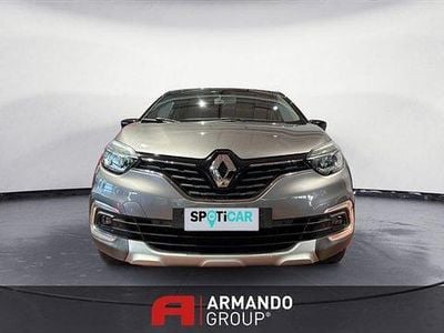 Usata Renault Captur 110 CV (80 kW) 2018 Grigio SUV