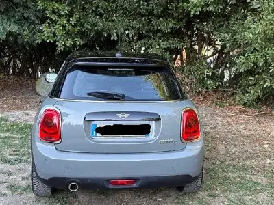 Usata Mini Cooper D 116 CV (85 kW) 2018 Grigio Utilitaria