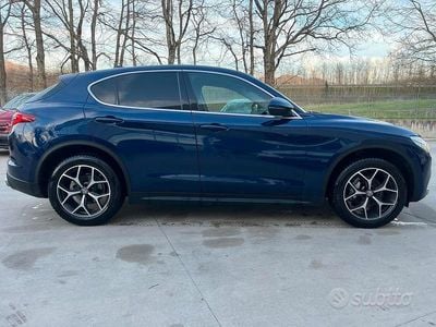 Usata Alfa Romeo Stelvio 210 CV (154 kW) 2019 Blu SUV