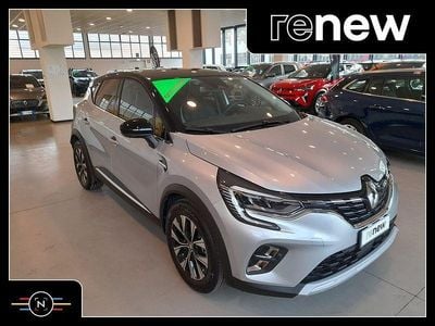 Usata Renault Captur Intens 159 CV (116 kW) 2023 Grigio SUV