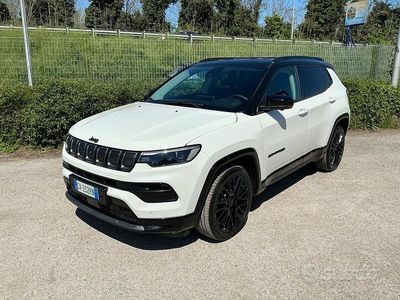 Käytetty Jeep Compass 131 HP (96 kW) 2024 Valkoinen Katumaasturi