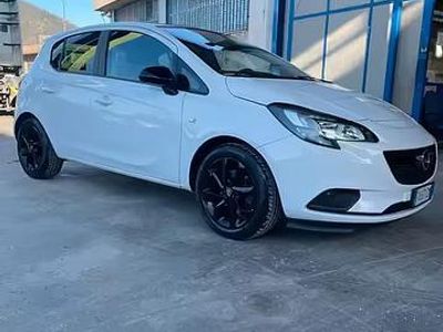 Usata Opel Corsa 95 CV (69 kW) 2016 Bianco Utilitaria