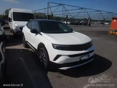 Usata Opel Mokka 131 CV (96 kW) 2025 Bianco SUV