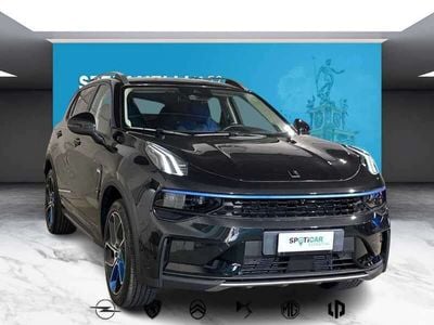 Lynk & Co 01